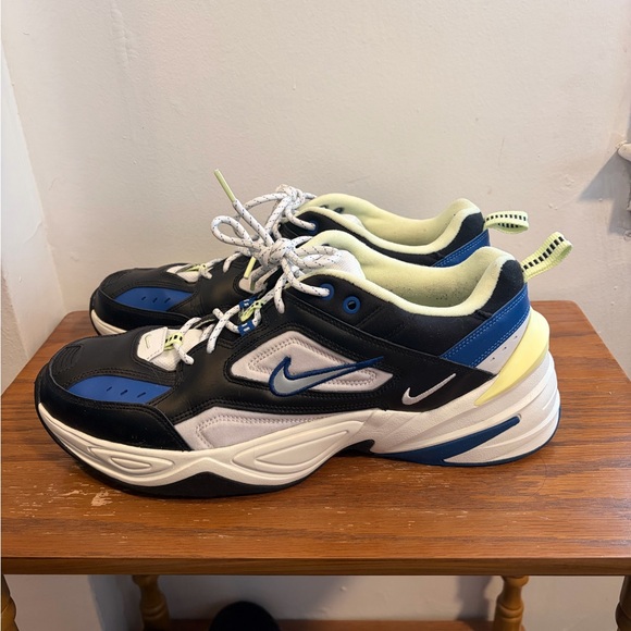 Nike Men's Chunky Sneaker in Black, Blue & Neon Yellow - Picture 4 of 10